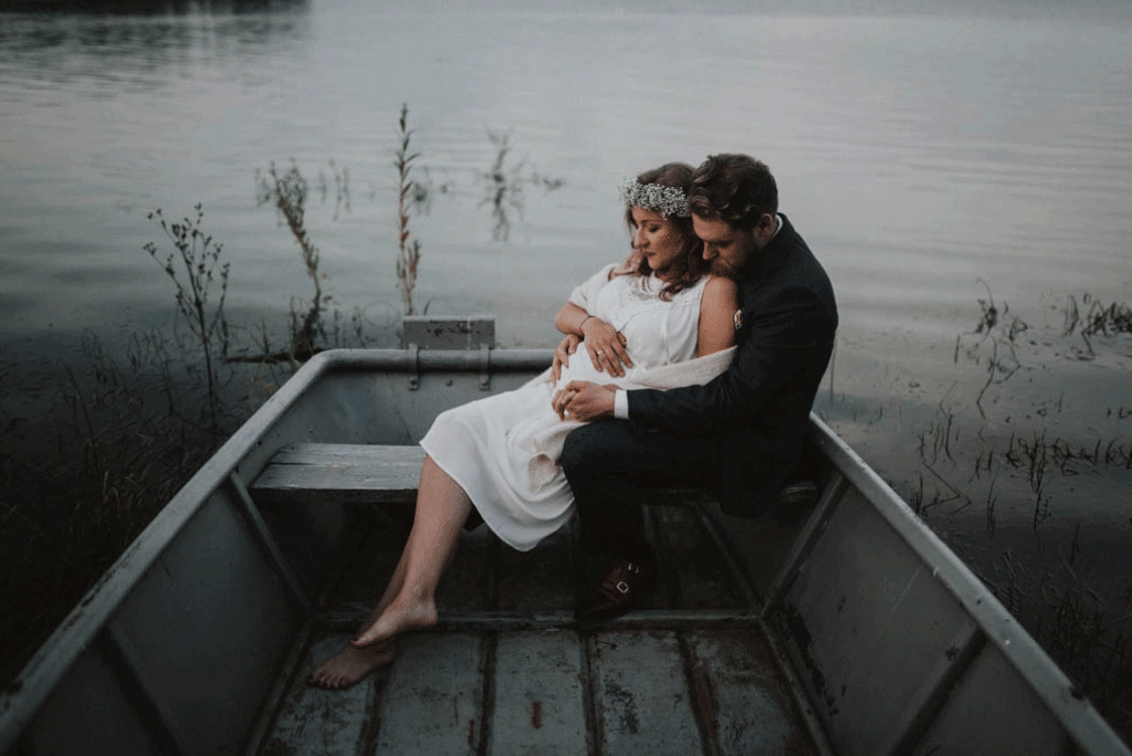 sesja rodzinna sesja ciążowa sesja poślubna plener na łódce jezioro pytlikbak