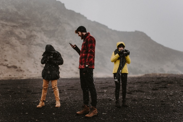 Pytlikbak islandia podróż sesja kolorowe kurtki 