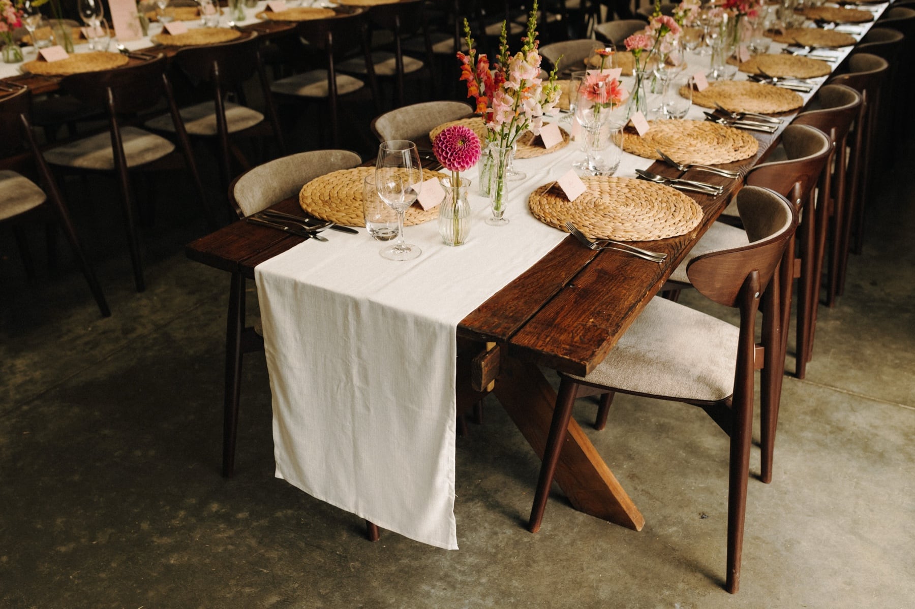 dekoracje stołów inspiracje Folwark Ruchenka