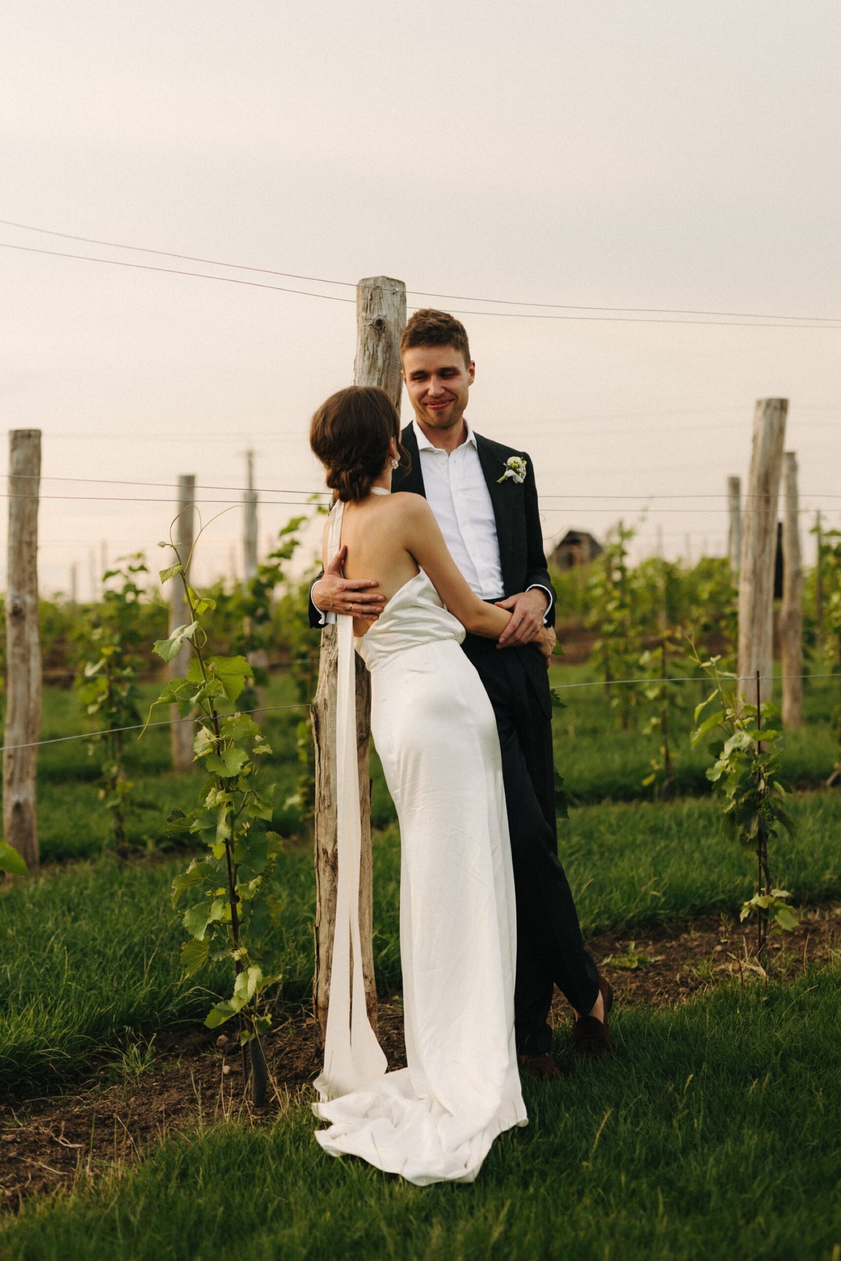 Sesja ślubna w winnicy Folwark Ruchenka