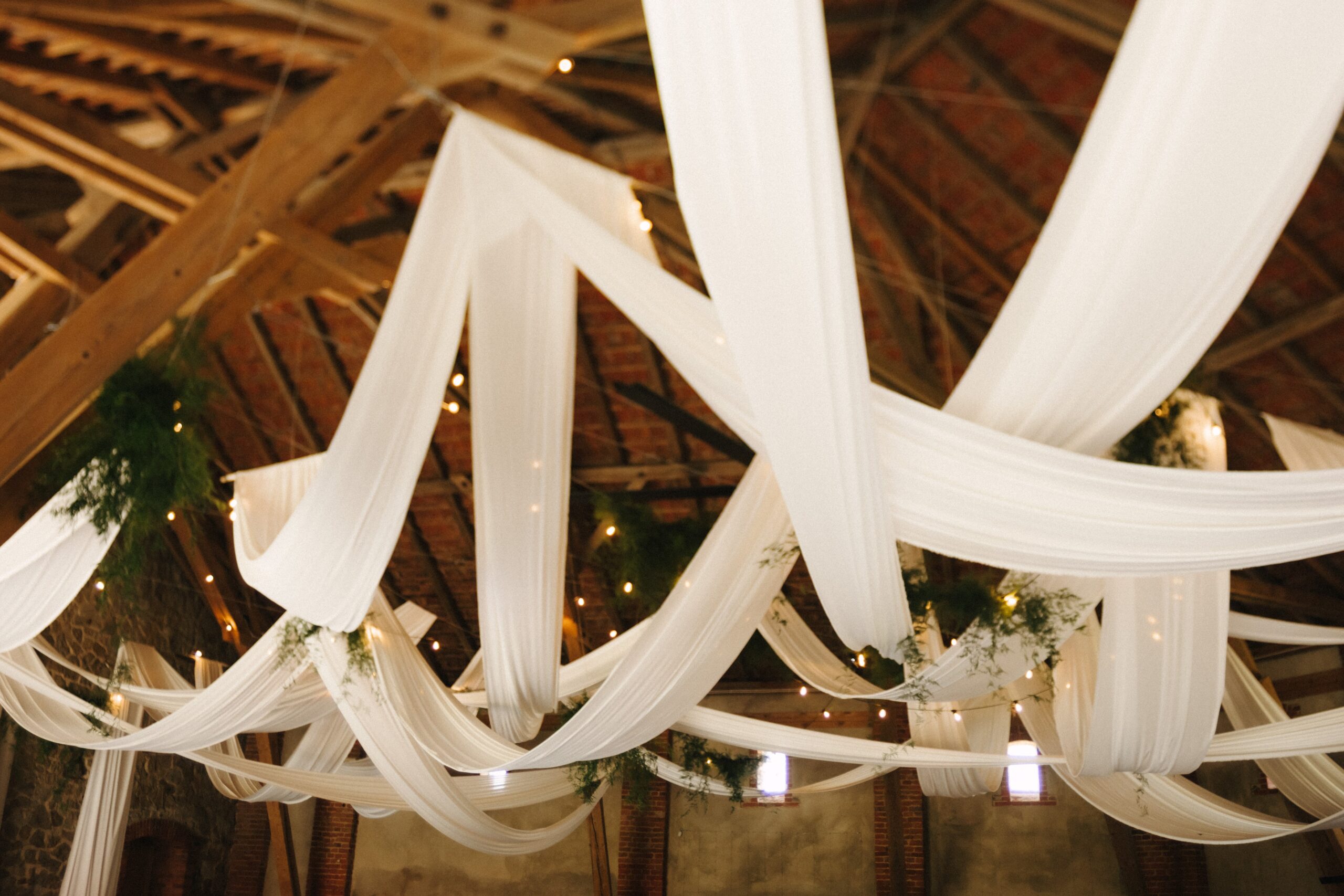 dekoracje materiały pałac konarów przeworno