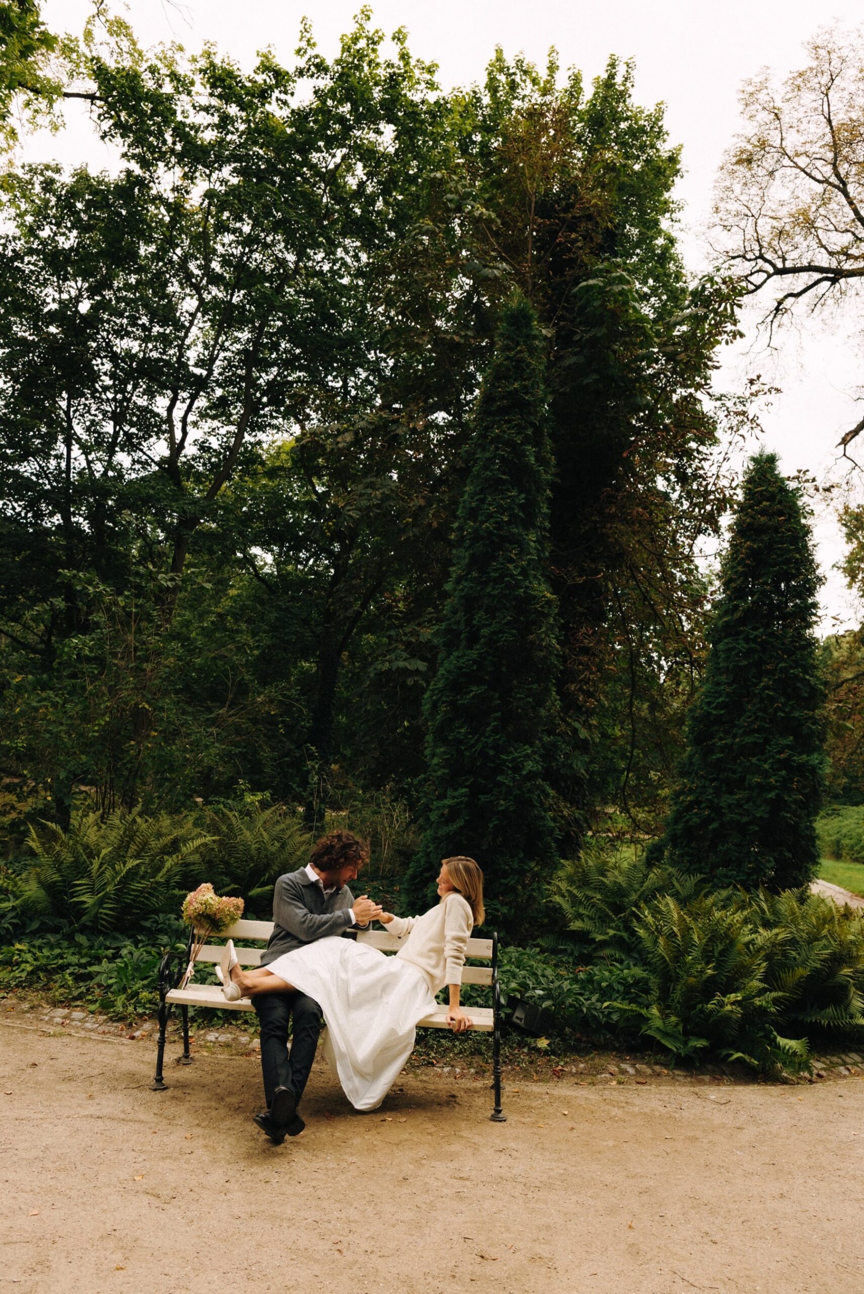 sesja narzeczeńska w Warszawie Łazienki Królewskie fotograf ślubny Warszawa